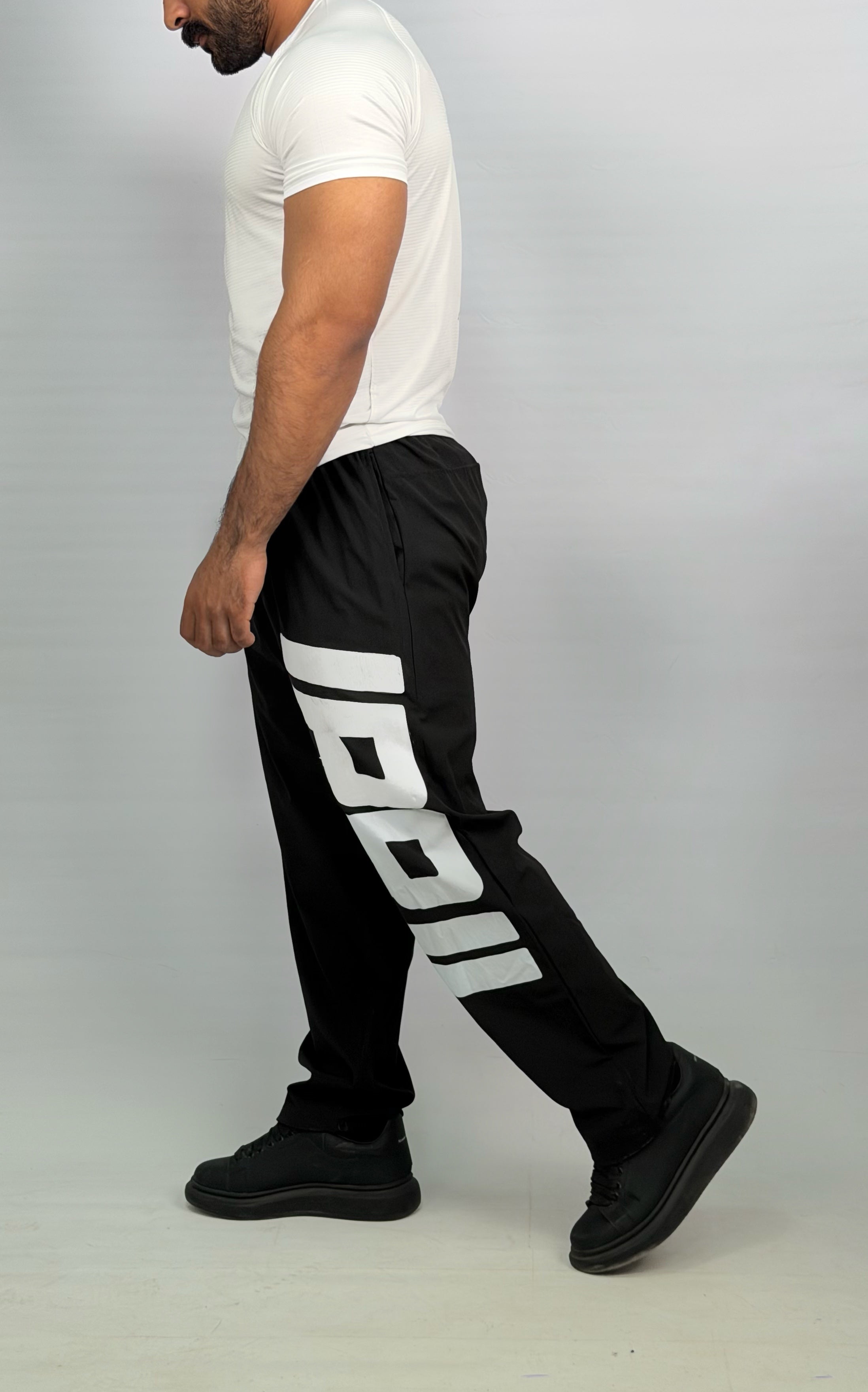 Black Wide leg jogger